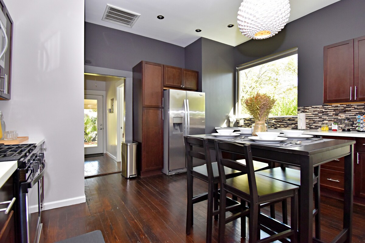 Backyard at San Antonio furnished rental near Methodist Hospital